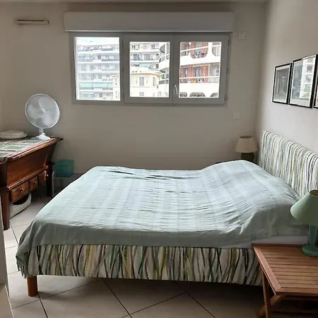 Plein Centre Apartment *